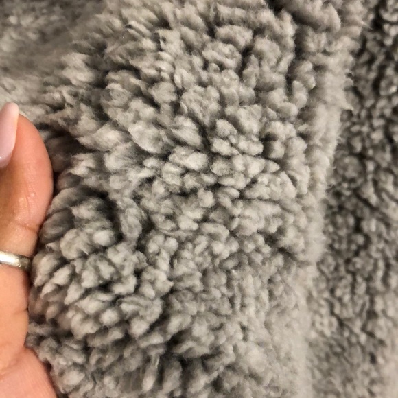 NWOT oversized fuzzy sweater - Picture 3 of 4